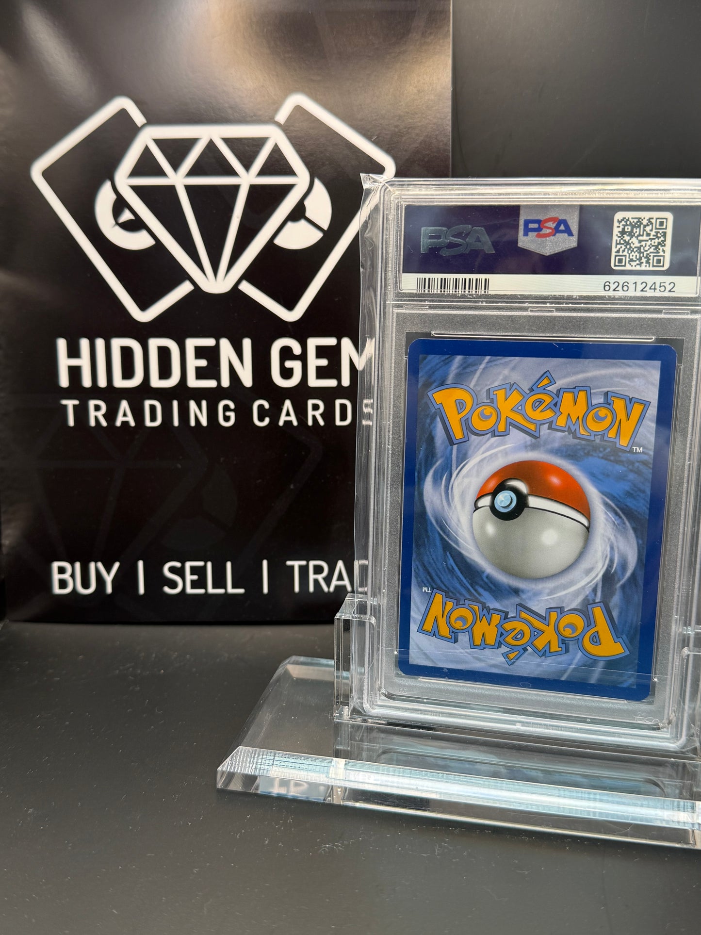 Pokemon: Shining Mew | Shining Legends | 40/73 | PSA 9 |