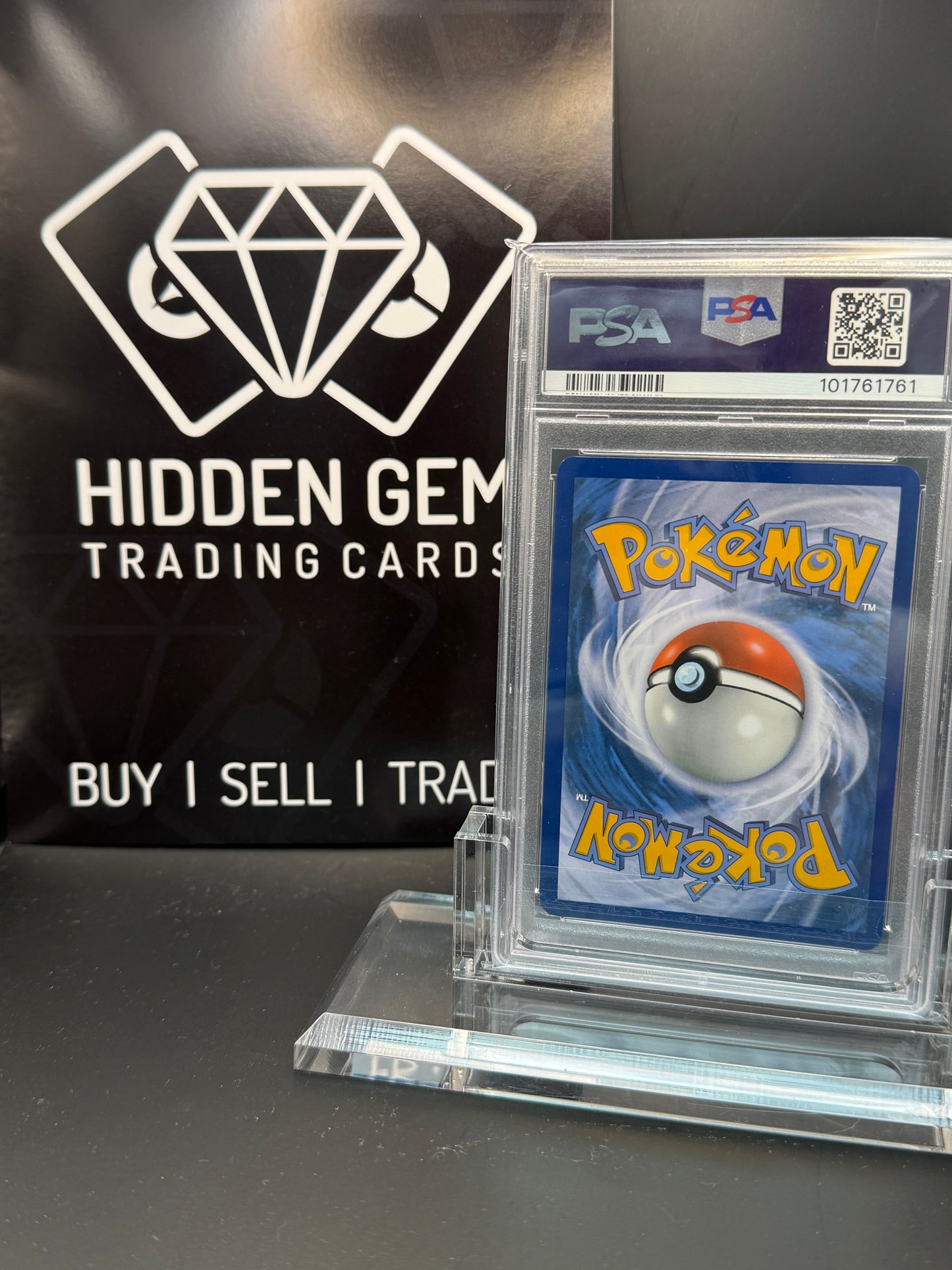 Pokemon: Latias ex | Surging Sparks | 239/191 | PSA 8 |