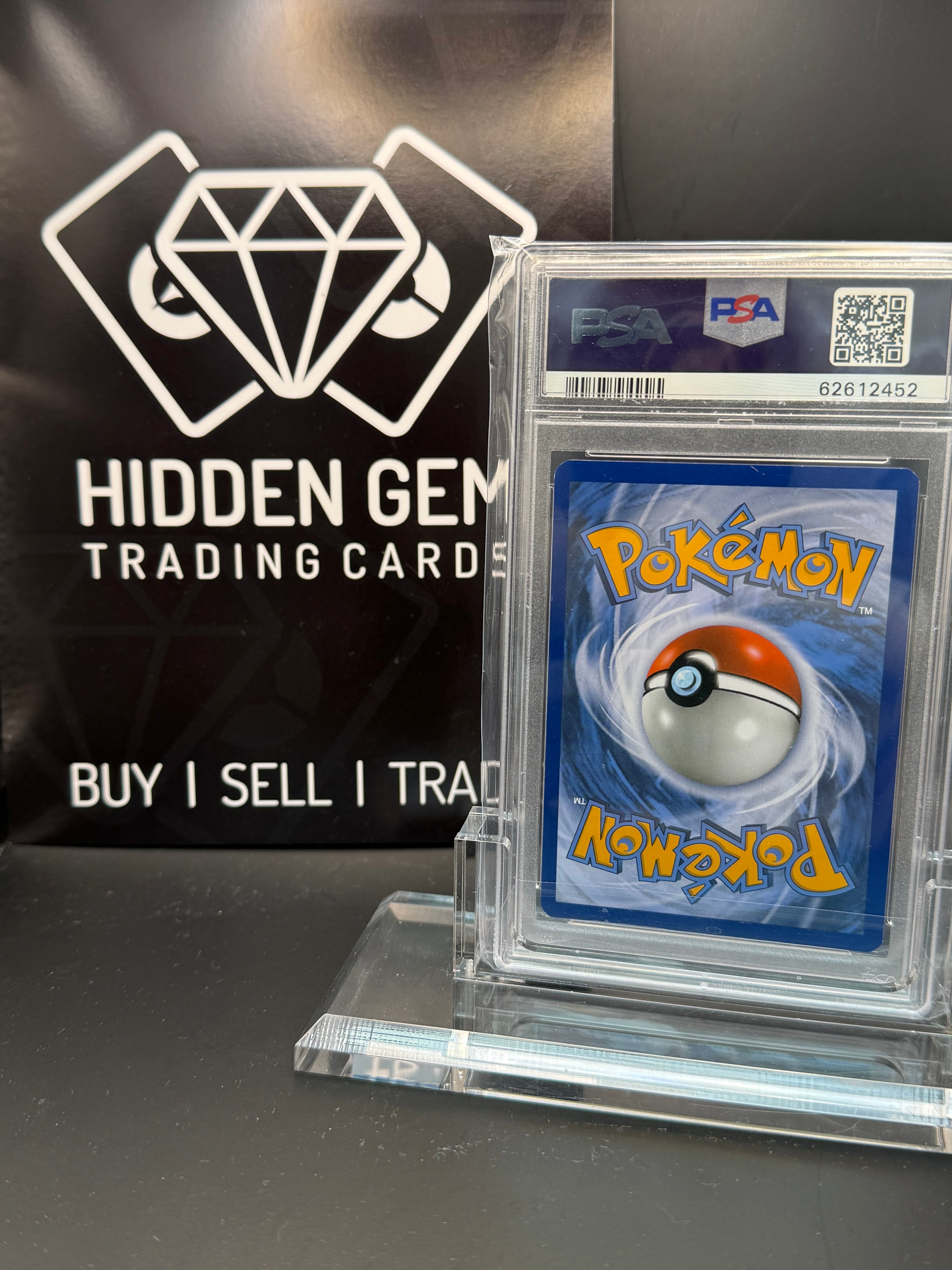 Pokemon: Shining Mew | Shining Legends | 40/73 | PSA 9 |